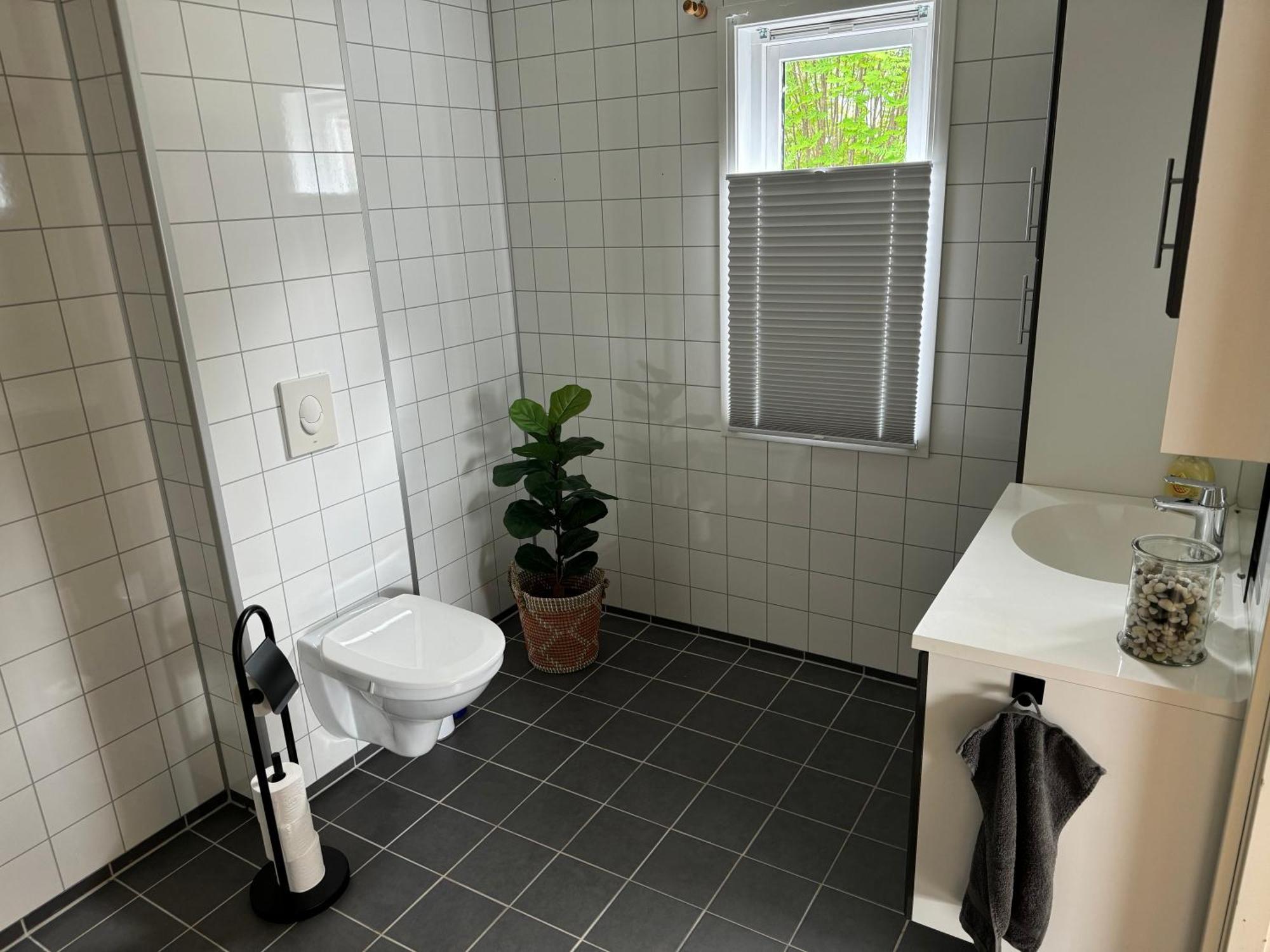Walo Apartments Tromsdalen - Close To Cable Car And Arctic Cathedral, 10 Min By Bus To City Centre, Free Parking 特罗姆瑟 外观 照片