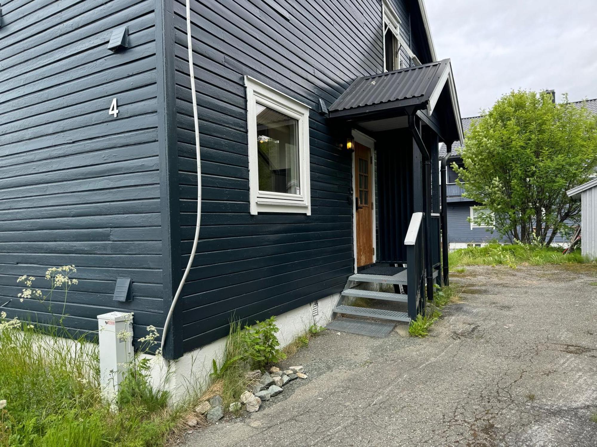 Walo Apartments Tromsdalen - Close To Cable Car And Arctic Cathedral, 10 Min By Bus To City Centre, Free Parking 特罗姆瑟 外观 照片